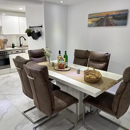 M B Homes Lauterstein 8