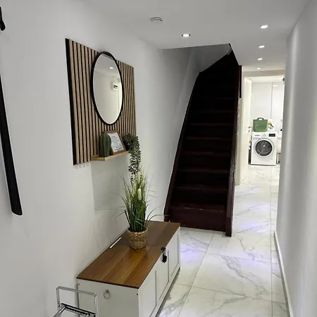 M B Homes Lauterstein 8 *